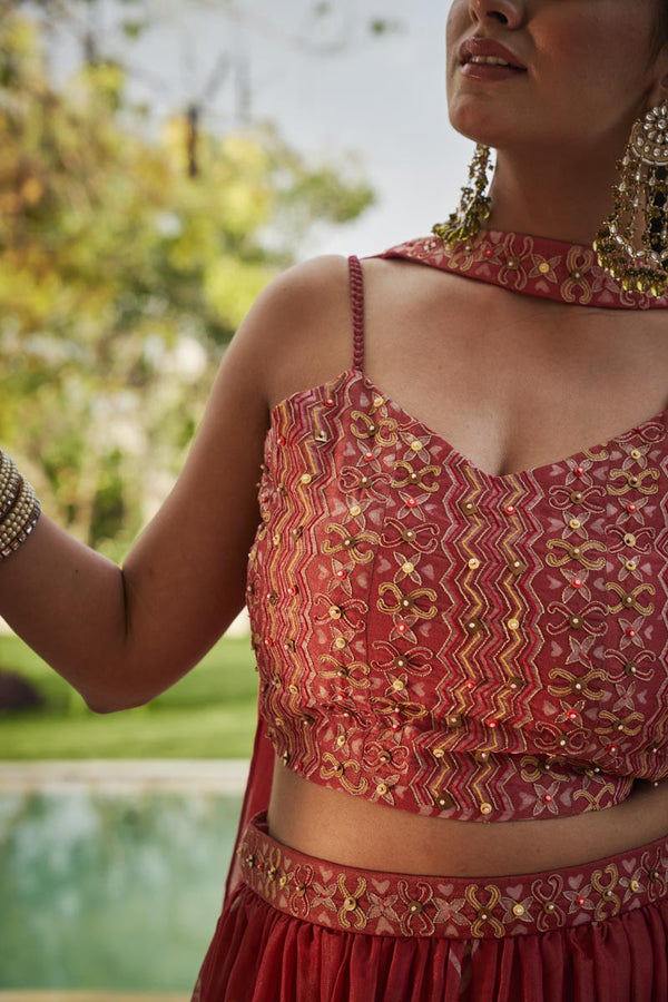Bustier + pleated skirt + Choker dupatta | TCT-838