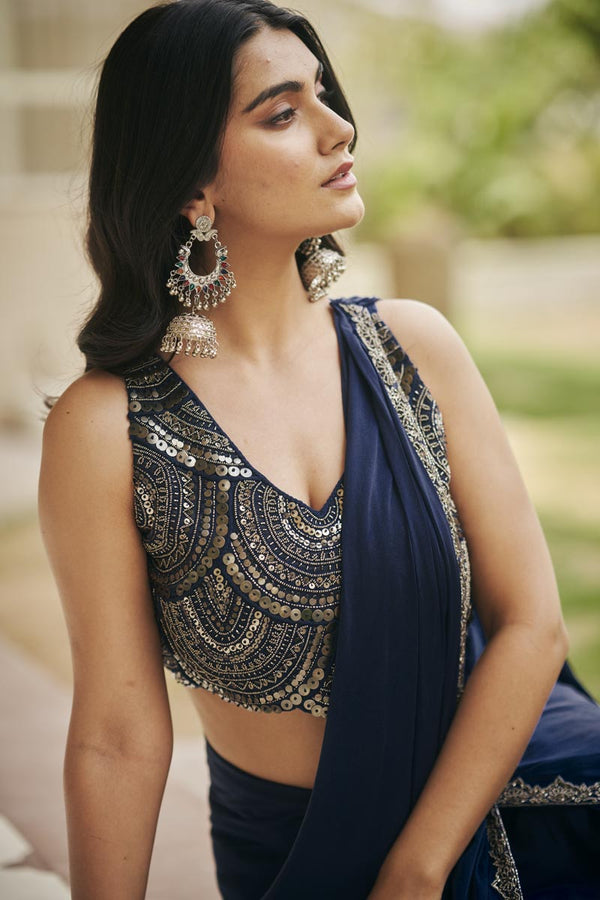 V-Neck Bustier + Pre Drape saree | TCT-839