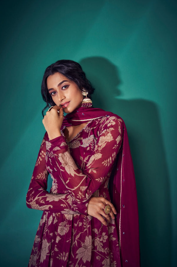 Maroon Paisley Print Kurta Set | TCT-566